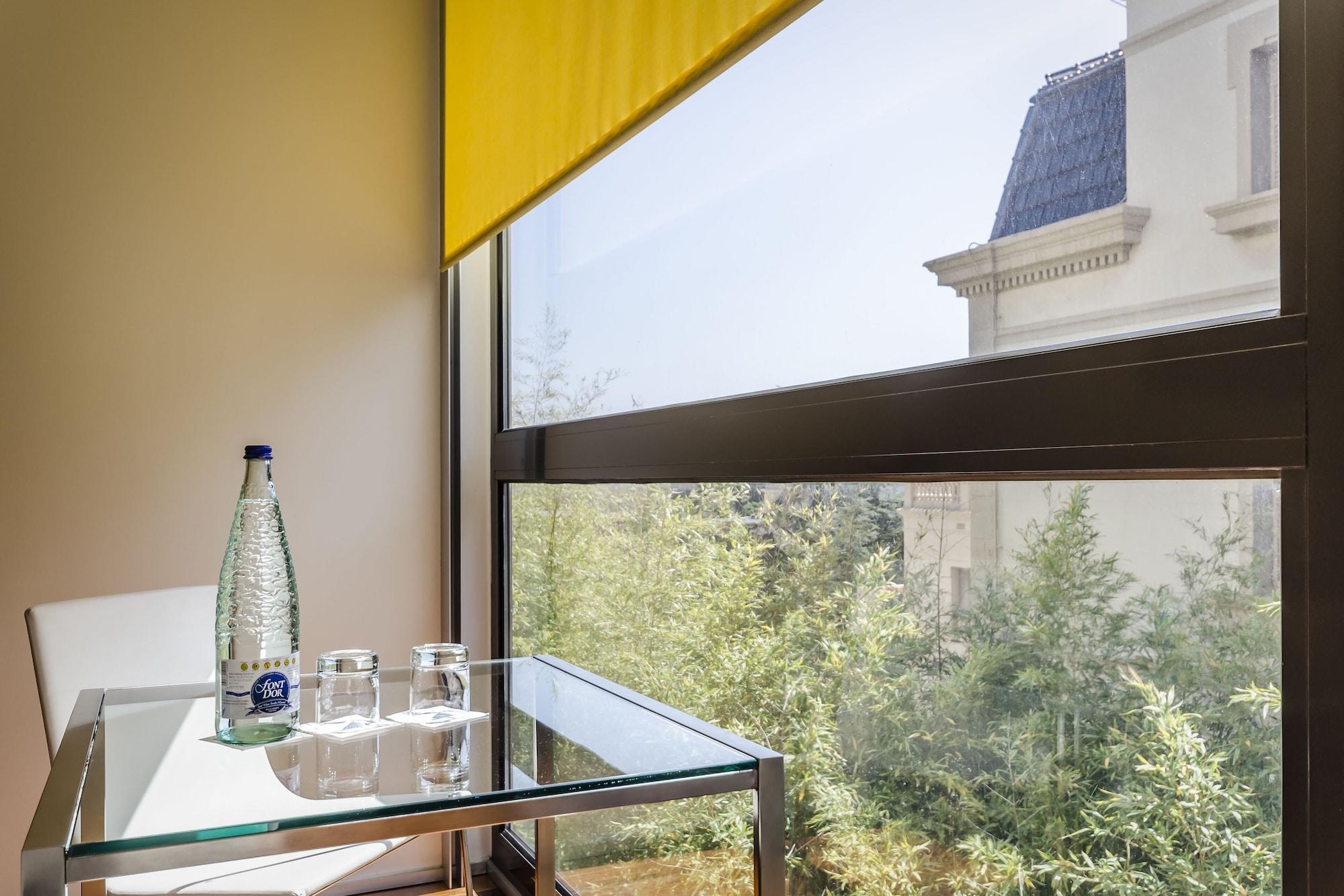 Ikonik Angli Hotel Barcelona Luaran gambar