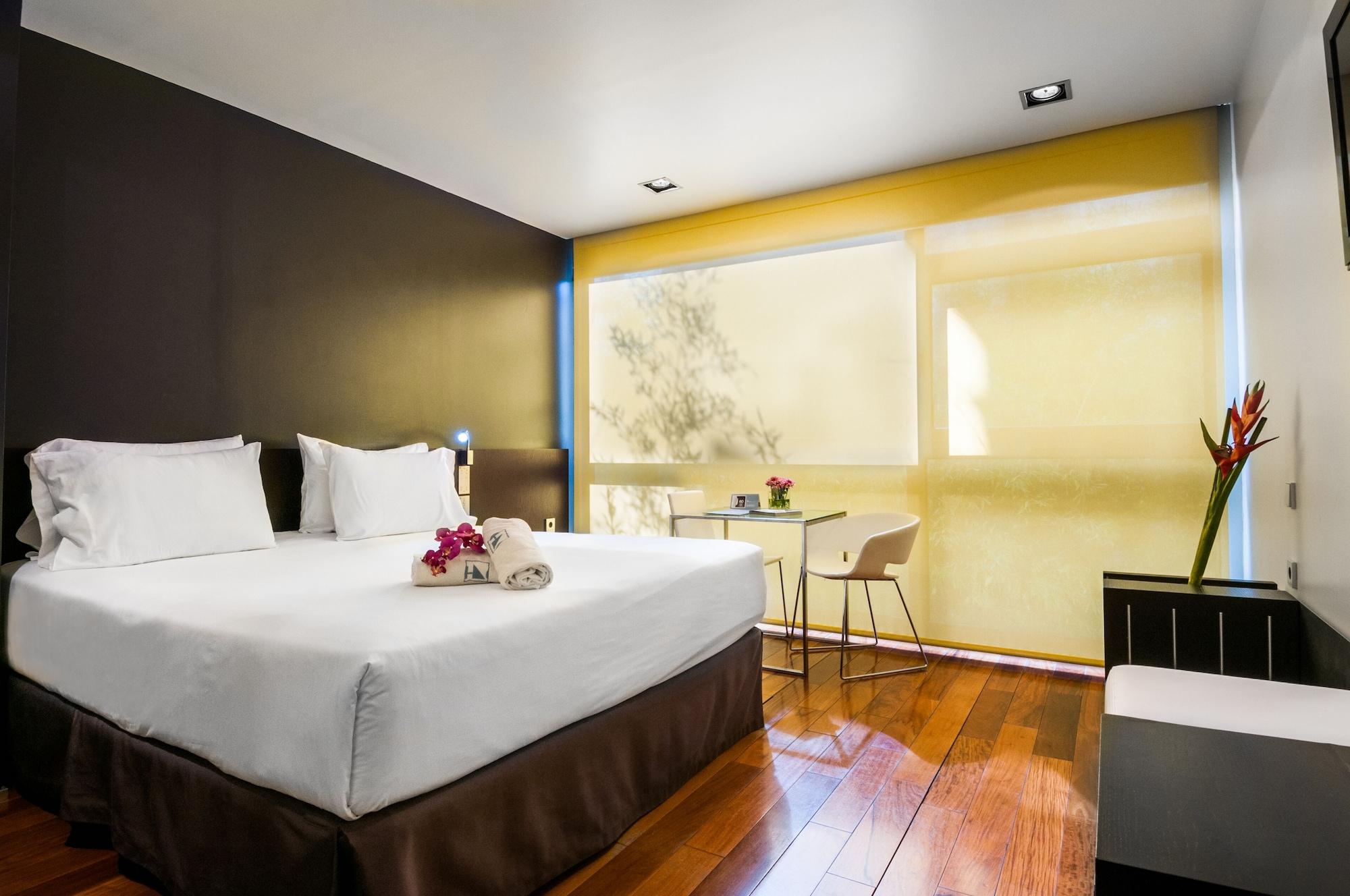 Ikonik Angli Hotel Barcelona Luaran gambar